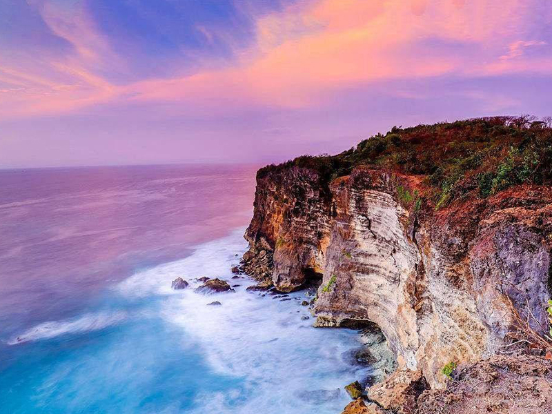 巴厘島6天純玩蜜月游 深圳南航直飛 金巴蘭日落 烏魯瓦度情人崖 4晚當(dāng)?shù)匚逍蔷频?